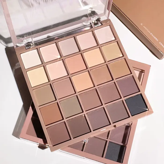 Palette de Fards à Paupières en 25 Couleurs