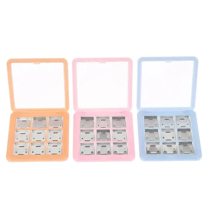 Palette de maquillage pour les yeux à 9 compartiments vides