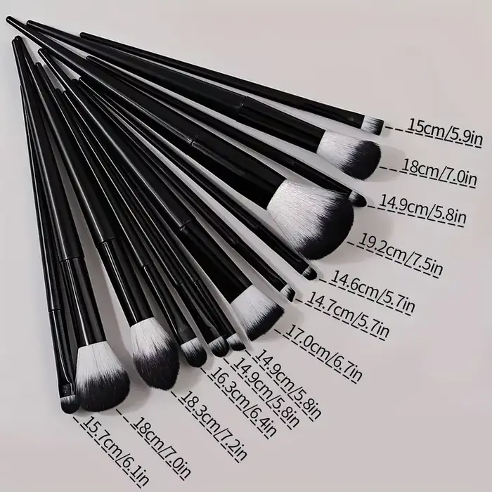 Ensemble de pinceaux de maquillage professionnels, 13 pièces, détails doux, Blush, surligneur, fond
