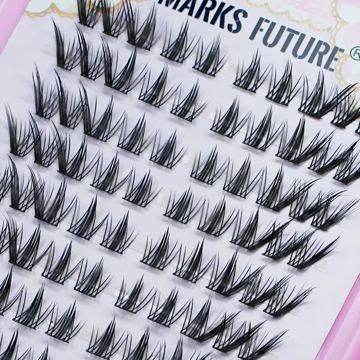 240 pièces de faux cils