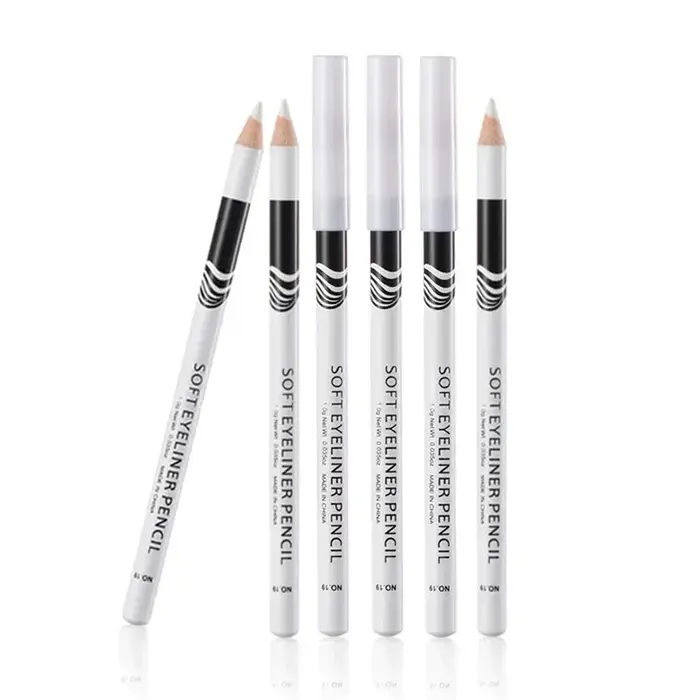Eyeliner blanc, maquillage durable