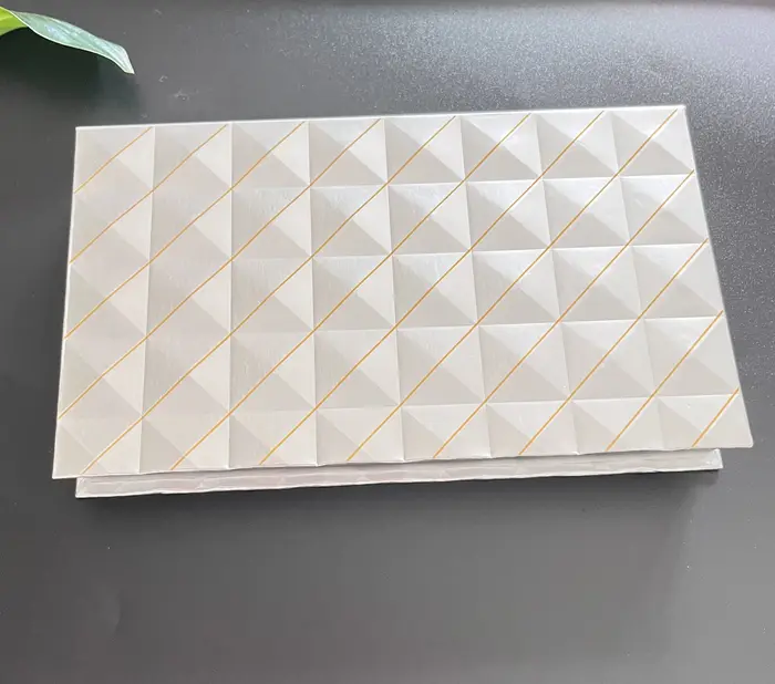 Palette à paupières magnétique vide à 2 couches avec miroir