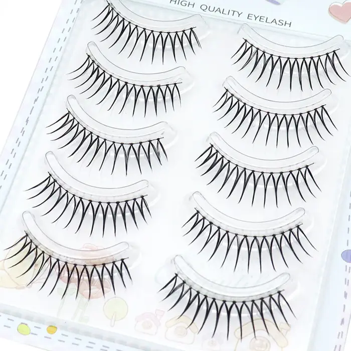 Faux cils en forme de U pour femmes