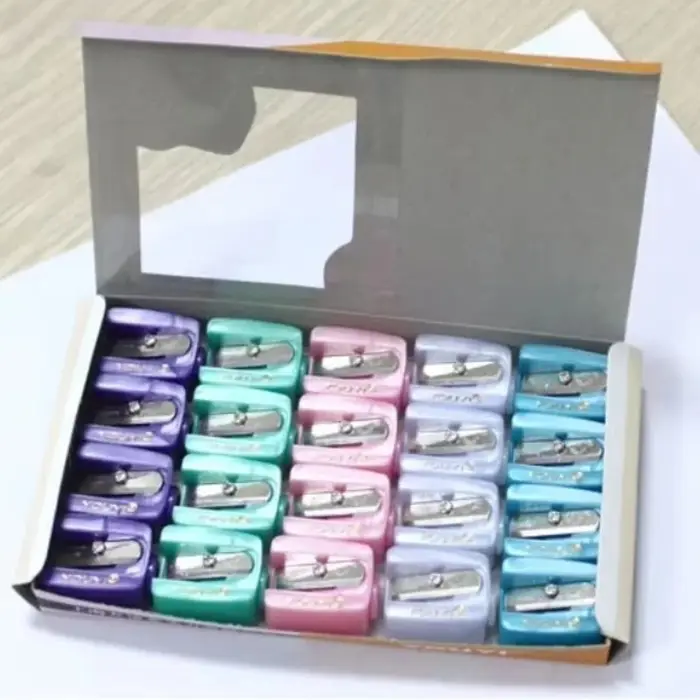 Taille-crayon pour les yeux, 20 pièces, taille-crayon de maquillage professionnel, taille-crayon pour sourcils, couleur aléatoire