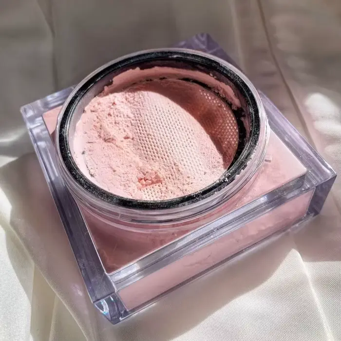 Huda Beauty poudre de réglage de cuisson en vrac longue durée contrôle de l'huile naturel visage mat imperméable