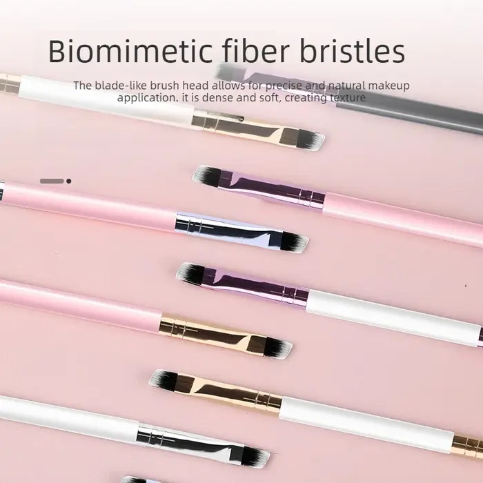 Pinceau à sourcils et cils doux 2-en-1 professionnel pour le contour des yeux