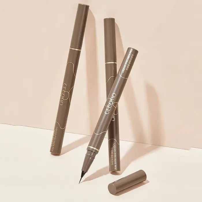 Stylo Eyeliner Ultra fin pour cils inférieurs