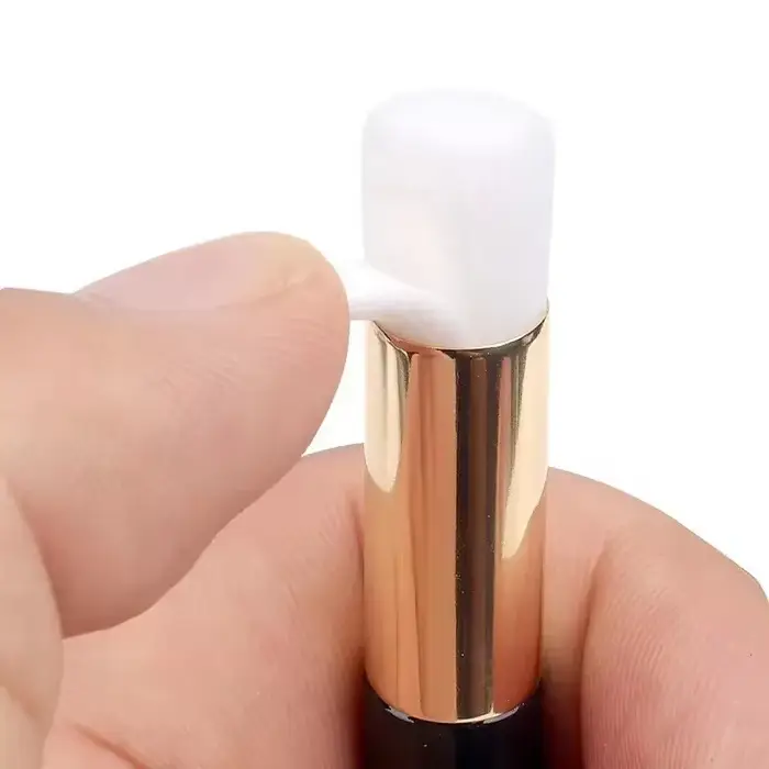 Brosse de nettoyage des cils