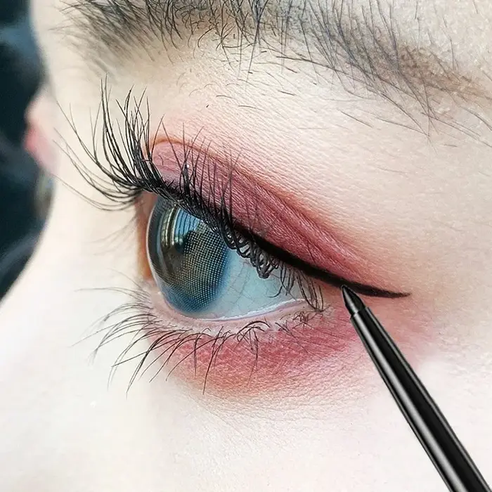 Crayons Eyeliner Noir et Brun Imperméables