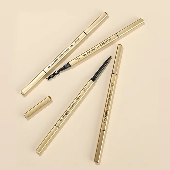 Crayon à sourcils imperméable à haute pigmentation
