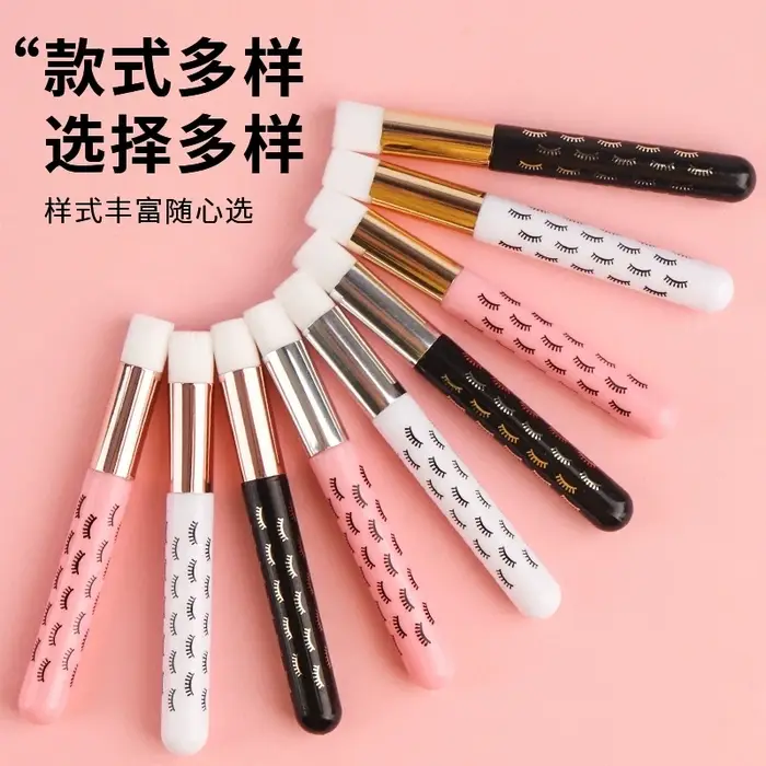 Brosse de nettoyage des cils