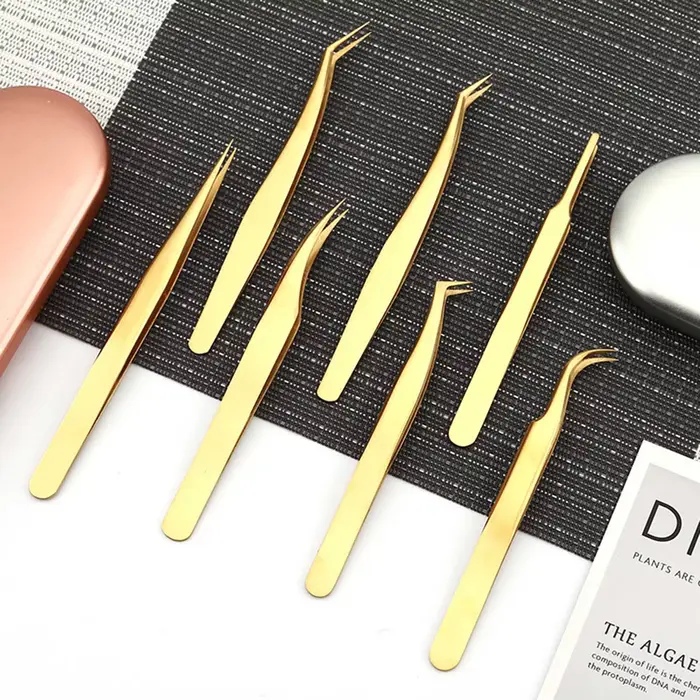 Pince à épiler pour faux cils