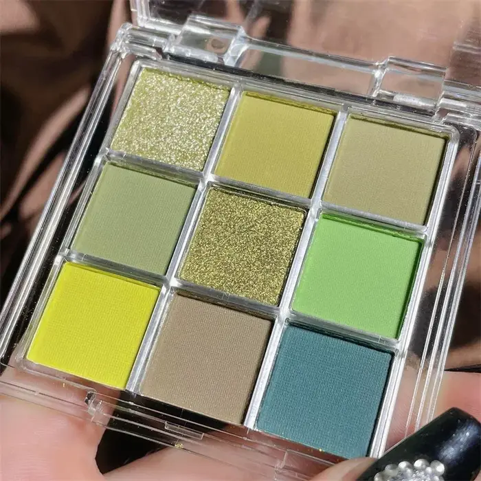 Palette de fards à paupières chocolat 9 couleurs