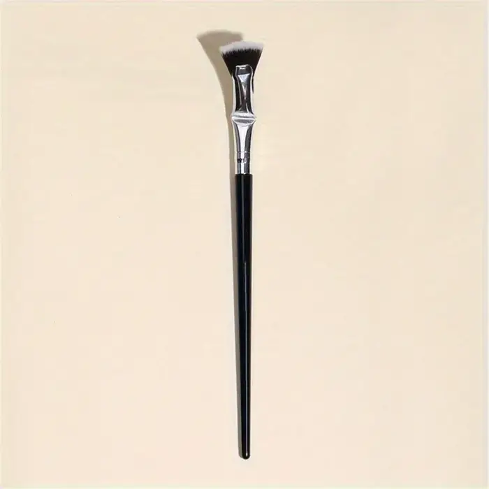 Brosse professionnelle en éventail pour Mascara