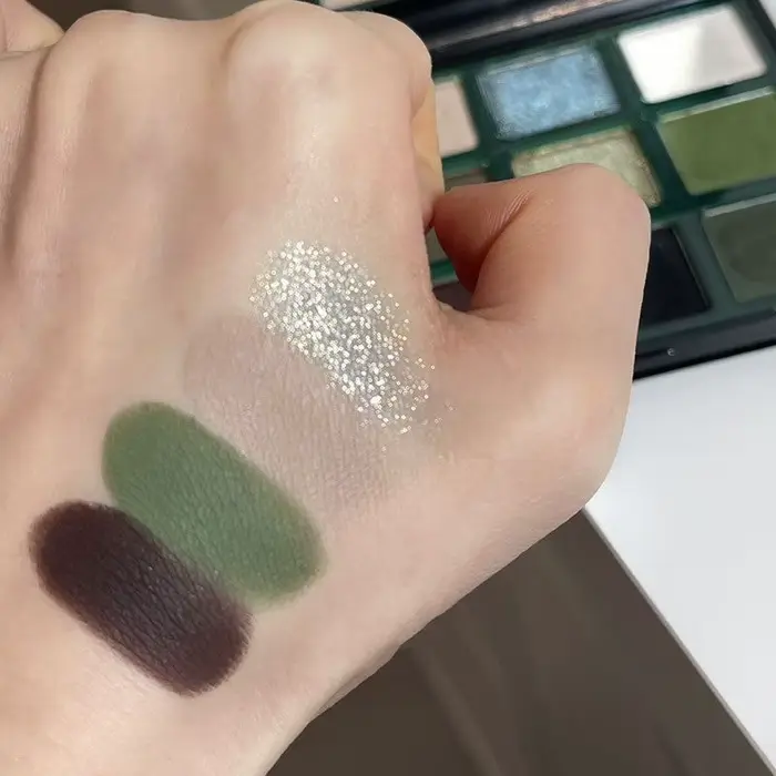 Palette de fards à paupières 9 couleurs