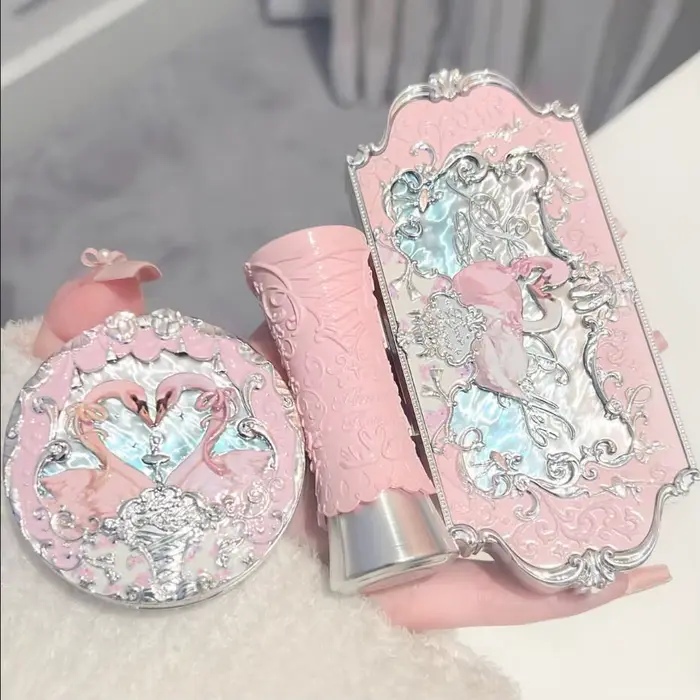 Coffret de maquillage Flower Knows, collection complète Swan Bear Garden, blush en relief, rouge à l