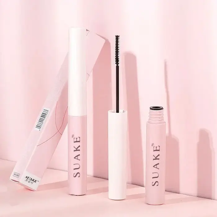 Mascara noir et brun 3D pour femme