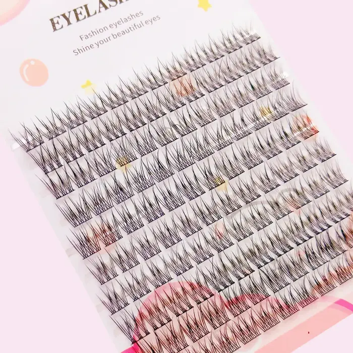 120 faux cils, style dessin animé