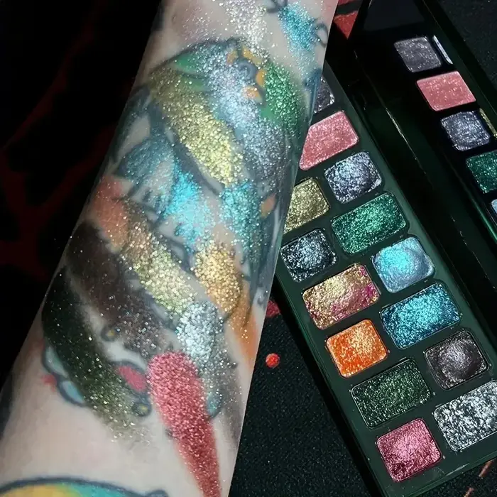 Palette de fards à paupières diamant scintillant de 16 couleurs