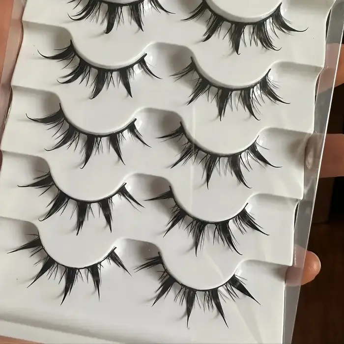 5 paires de faux cils de style anime