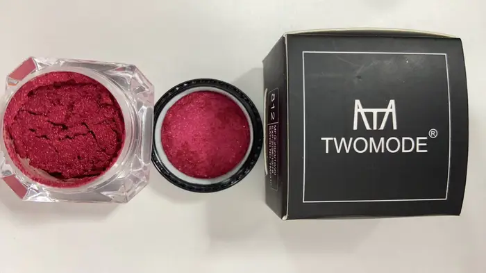 Fard à paupières rouge 3g TWOMODE - Haute pigmentation, anti-bavures, facile à estomper, maquillage 