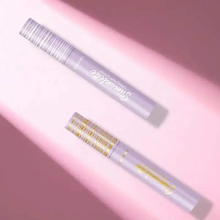  Mascara volumisant et allongeant pour cils blancs et noirs