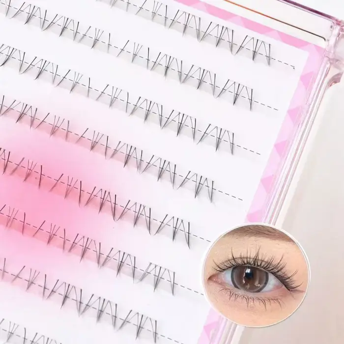 Faux cils coréens style œil de chat