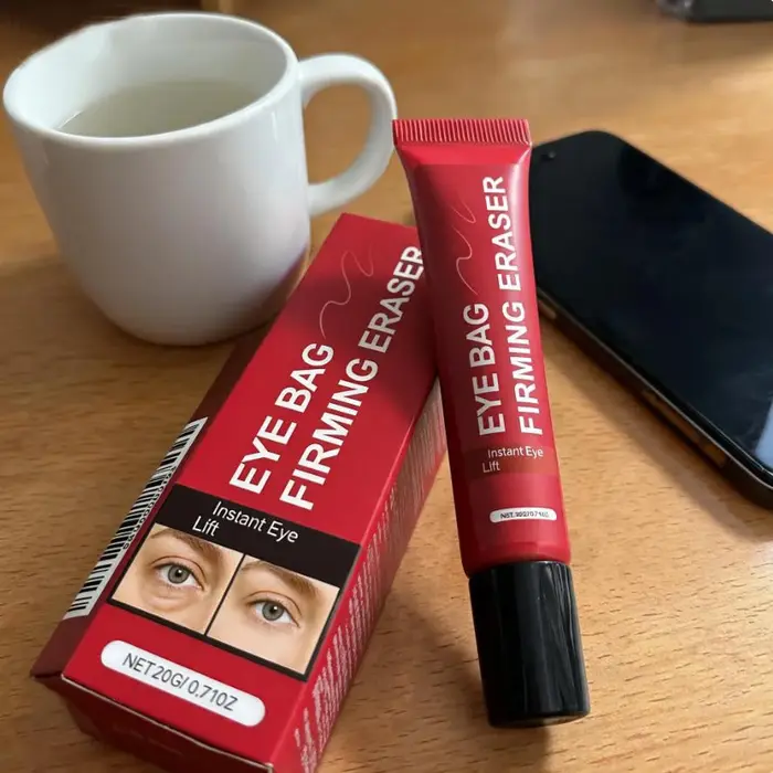 Crème pour le contour des yeux, élimine les poches sous les yeux, lisse les ridules, raffermit, lift instantané des poches, soin nourrissant doux, resserre.