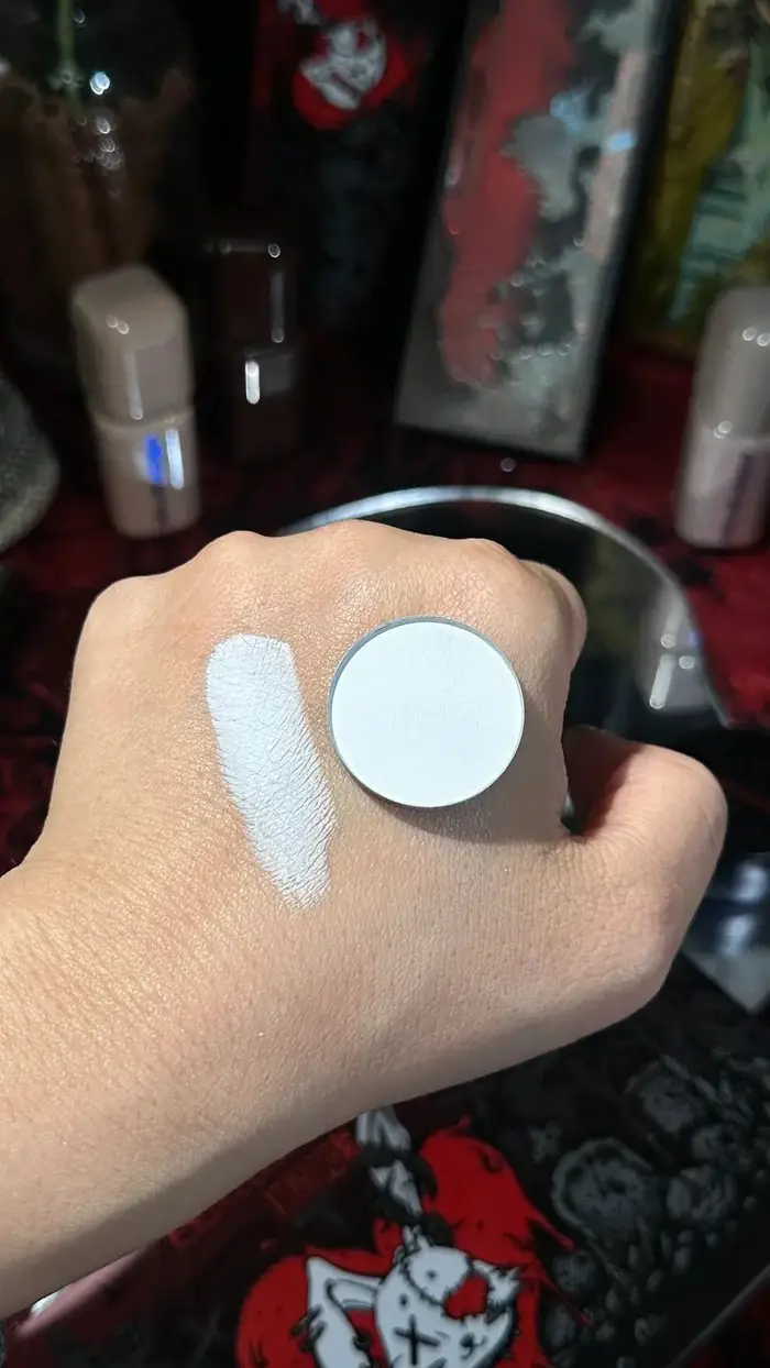 Palette de fards à paupières Shellwe Makeup x Freya86 Punk Bunny, fard à paupières individuel