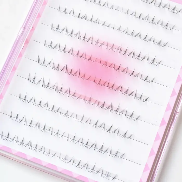 Faux cils coréens style œil de chat