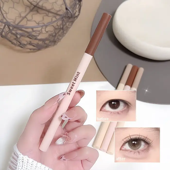Crayon Eyeliner Double Pointe 2-en-1 : Illuminateur et Bronzer pour les Yeux
