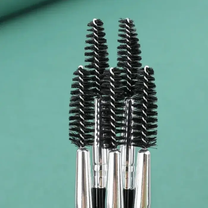 1/10 pièces brosse à sourcils douce