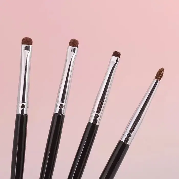 Pinceau de maquillage pour détails des yeux en crin de cheval