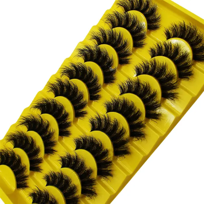 Faux cils moelleux russes