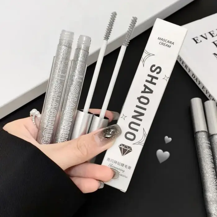 Mascara diamant scintillant