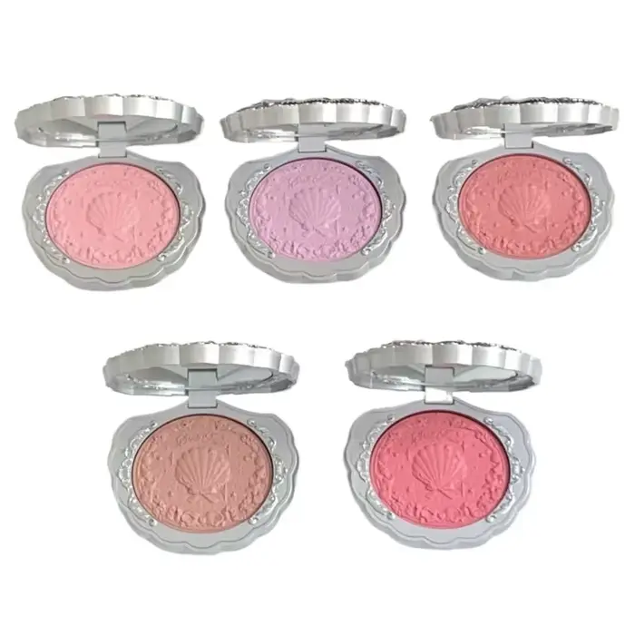 Collection Flower Knows Bunny : Palette de fards à paupières, blush, gloss à lèvres, trousse de maqu