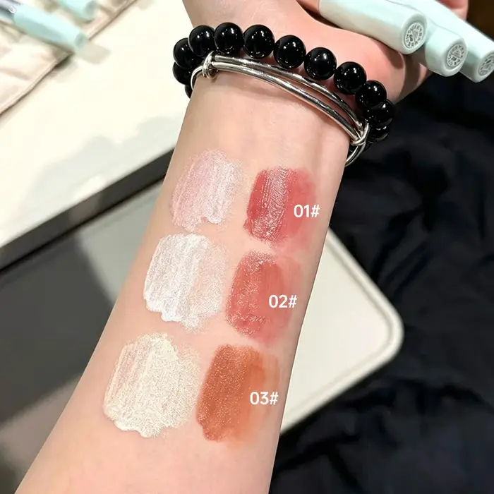 Fard à paupières liquide scintillant