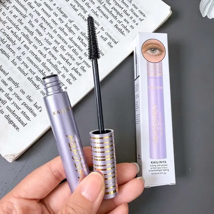 Mascara volumisant, liftant et recourbant