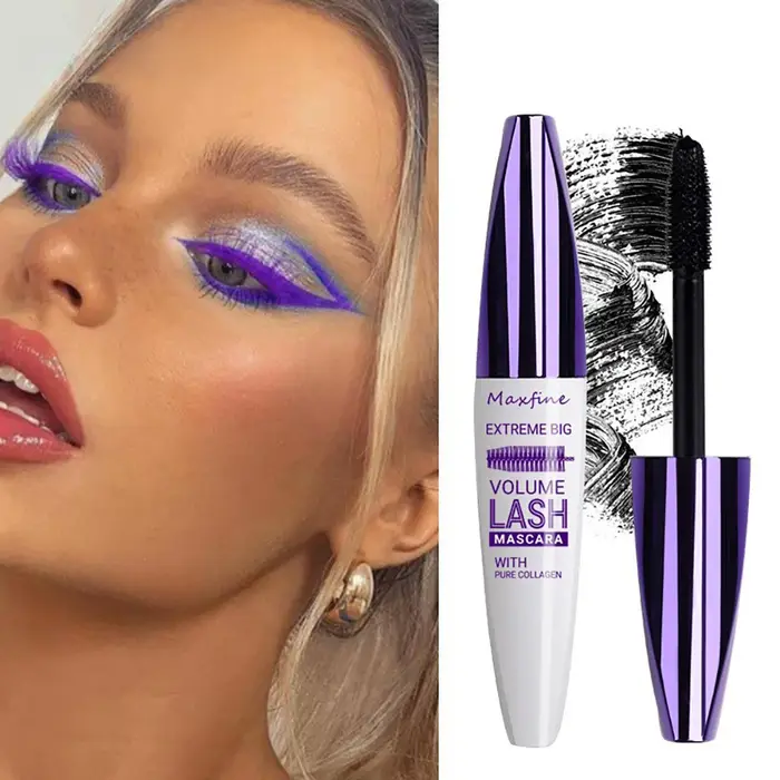 Mascara coloré volumisant et recourbant