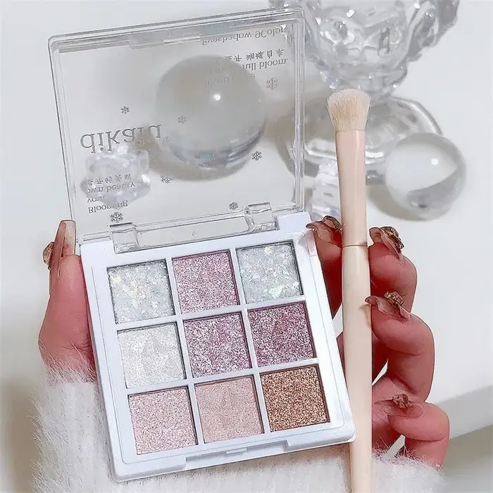 Palette de fards à paupières à paillettes de neige