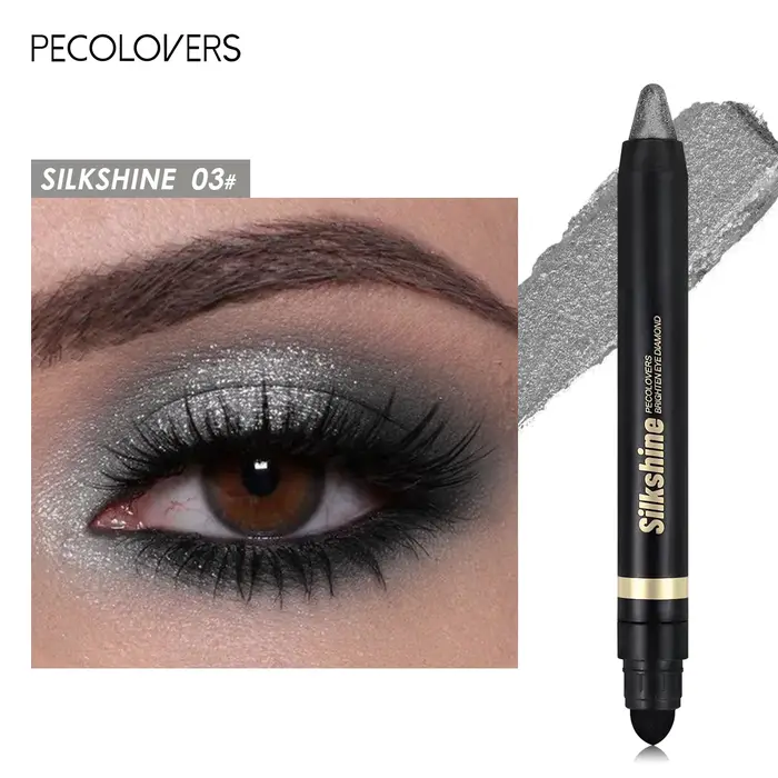 Bâton de fard à paupières à paillettes métalliques