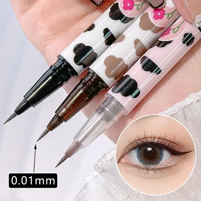 Stylo Eyeliner liquide en ver à soie couché