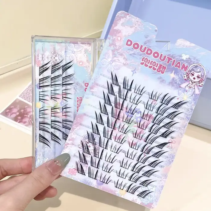 Doudoutian Cool Cat Faux Cils Effet Œil de Chat Inclinés