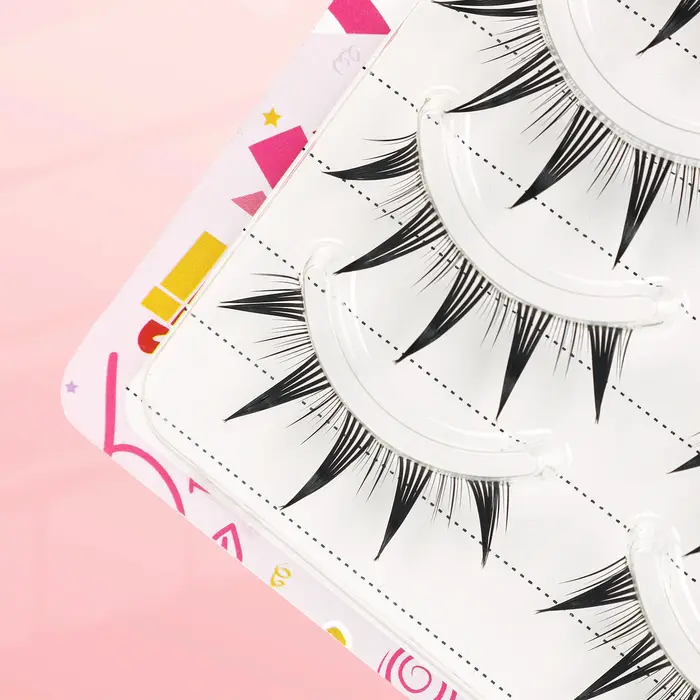 5 paires de faux cils petit démon avec tiges transparentes et pointes pointues
