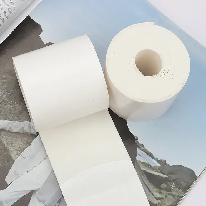 Rouleau de bandes en mousse pour faux-cils