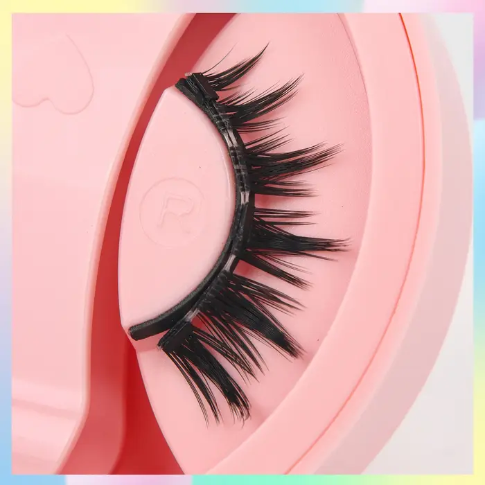 1 paire de faux cils magnétiques de style anime