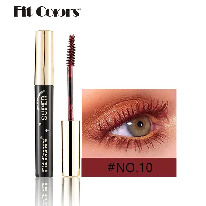 Mascara cils rouge marron maquillage de scène de noël