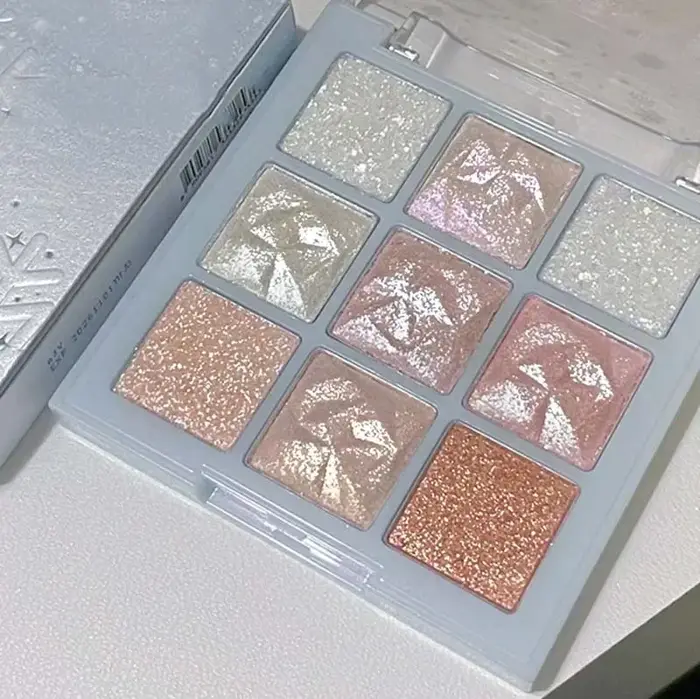 Palette de fards à paupières flocon de neige