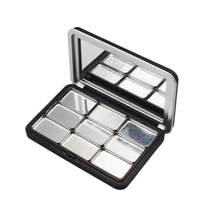 Palette de fards à paupières multi-grilles DIY vide
