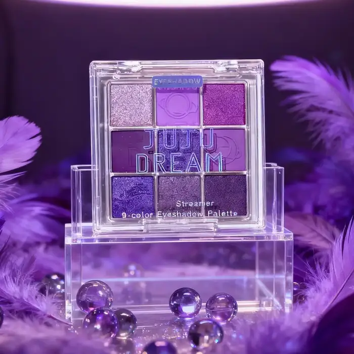 Palette de fards à paupières violets et roses